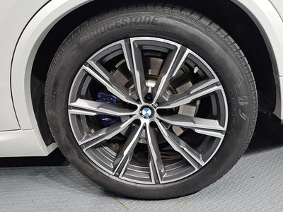 صورة 8 لـ 2021 BMW X5