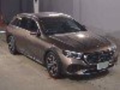 MERCEDES-BENZ E-CLASS - 1