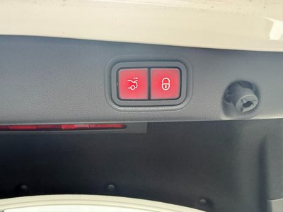 صورة مصغرة 18 لـ 2022 Mercedes-BENZ E-CLASS