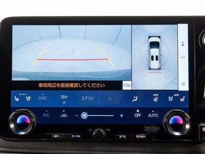 2024 Lexus LM thumbnail 26