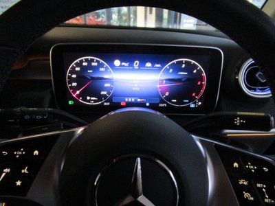 2025 Mercedes-BENZ GLC 缩略图 13
