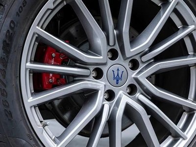2019 Maserati LEVANTE — фото 6