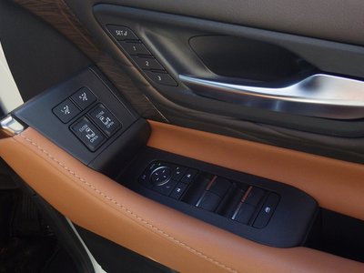 2024 Toyota VELLFIRE — миниатюра 12