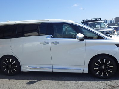 TOYOTA VELLFIRE - 6