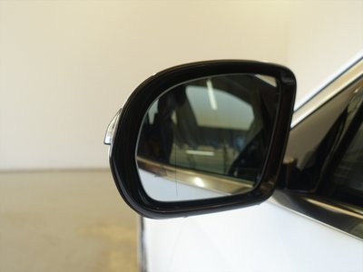 MERCEDES-BENZ E-CLASS WAGON - 8