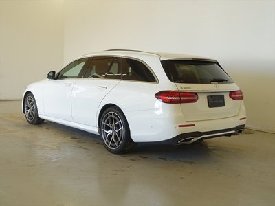 MERCEDES-BENZ E-CLASS WAGON - 4