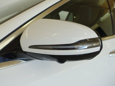 MERCEDES-BENZ E-CLASS WAGON - 9