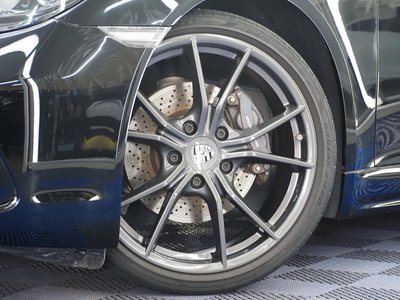 2021 Porsche 718 photo 7