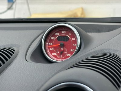 2021 Porsche 718 photo 2