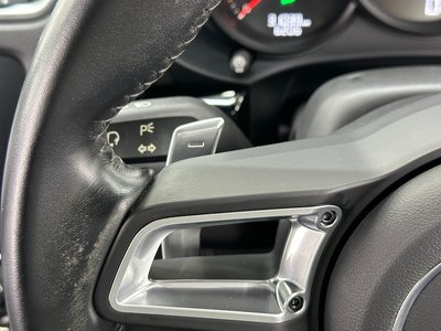 2021 Porsche 718 thumbnail 32