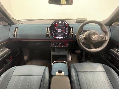 MINI MINI COUNTRYMAN - 2