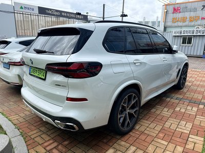 2025 BMW X5 — фото 2