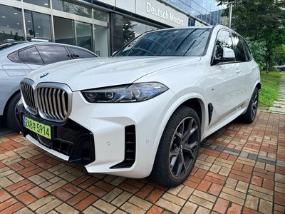 2025 BMW X5 — фото 5