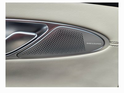 2025 Genesis GV70 — фото 4
