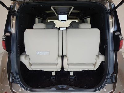صورة مصغرة 25 لـ 2025 Toyota ALPHARD