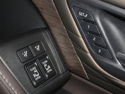 صورة مصغرة 18 لـ 2025 Toyota ALPHARD