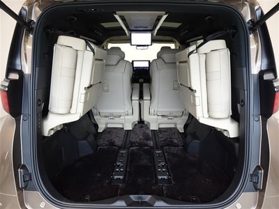 صورة مصغرة 26 لـ 2025 Toyota ALPHARD