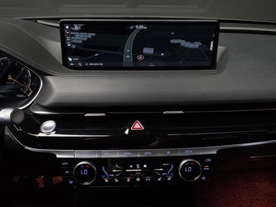 2021 Genesis G80 (RG3) — миниатюра 19
