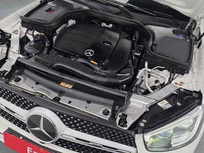 MERCEDES-BENZ GLC - 7