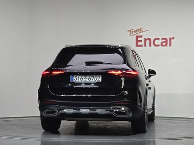 MERCEDES-BENZ GLC - 4