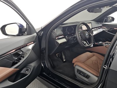 BMW 5 SERIES - 10