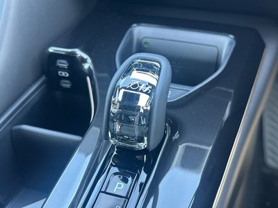 صورة مصغرة 46 لـ 2026 Toyota CROWN SPORT