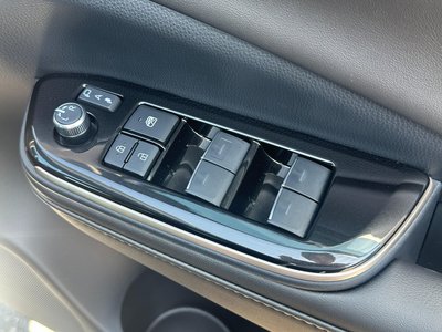 صورة مصغرة 41 لـ 2026 Toyota CROWN SPORT
