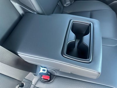 صورة مصغرة 74 لـ 2026 Toyota CROWN SPORT