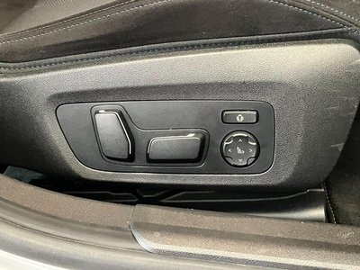 2025 BMW 3 SERIES 缩略图 21