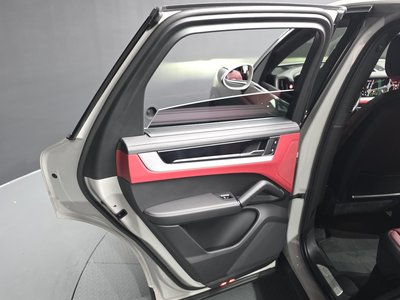 صورة مصغرة 16 لـ 2023 Porsche CAYENNE