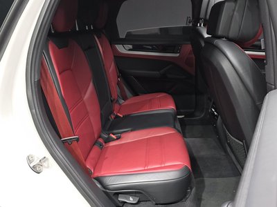 صورة مصغرة 19 لـ 2023 Porsche CAYENNE
