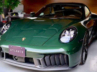 PORSCHE 911 CABRIOLET - 8