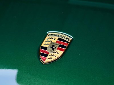 PORSCHE 911 CABRIOLET - 9