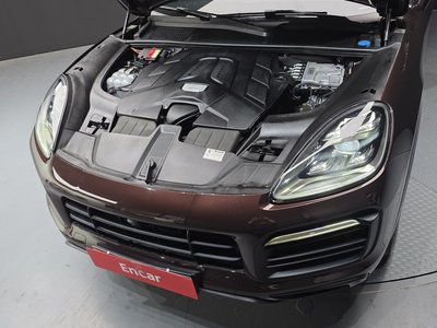 PORSCHE CAYENNE - 7