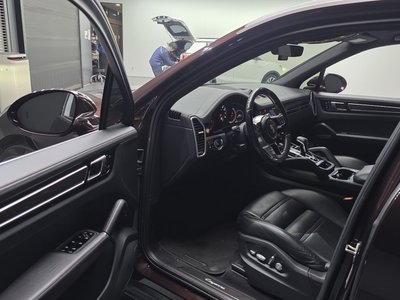 PORSCHE CAYENNE - 10