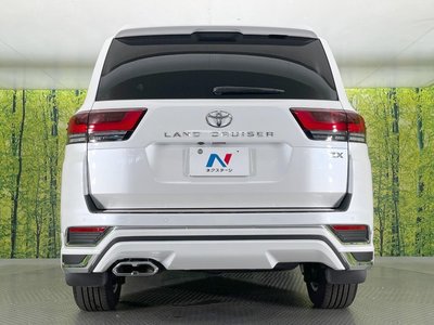2024 Toyota LAND CRUISER 300 — миниатюра 16