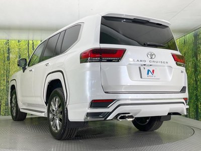 2024 Toyota LAND CRUISER 300 — миниатюра 38