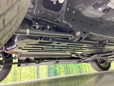 2024 Toyota LAND CRUISER 300 — миниатюра 24