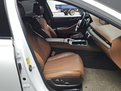 GENESIS G80 (RG3) - 10