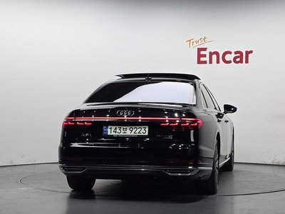AUDI A8 - 3