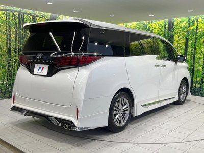 2024 Toyota ALPHARD — миниатюра 17