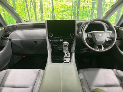 2024 Toyota ALPHARD — фото 2