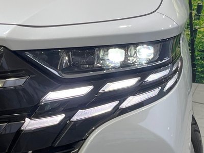 2024 Toyota ALPHARD — миниатюра 13