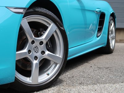 2017 Porsche 718 照片 2
