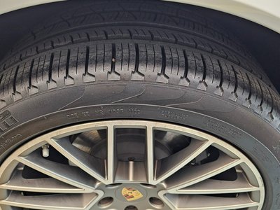 PORSCHE CAYENNE - 6