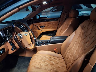 صورة 5 لـ 2016 Bentley FLYING SPUR