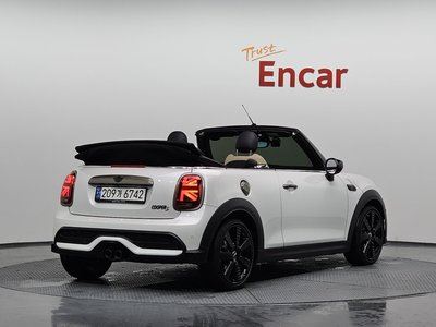 MINI CONVERTIBLE - 4