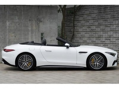 2023 Mercedes-BENZ SL photo 3
