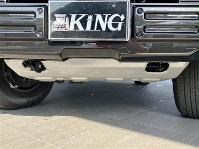 TOYOTA LAND CRUISER 70 - 5