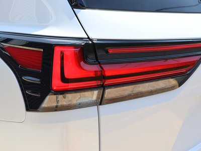 صورة مصغرة 75 لـ 2025 Lexus LX